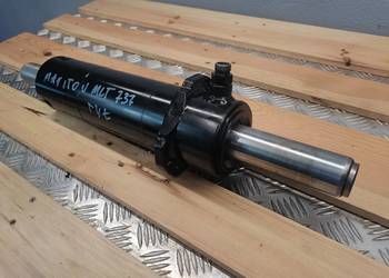 Manitou MLT 733 {Cylinder hydrauliczny skrętu Spicer}