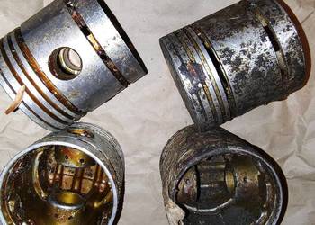 Oryginalne nowe tłoki R2 78.42 i 78.45 K750 Dniepr12 MT12 M72