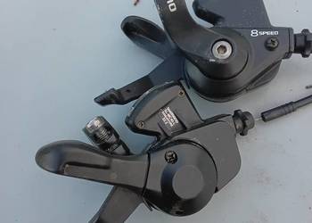 Manetki Shimano SL-MC40-L