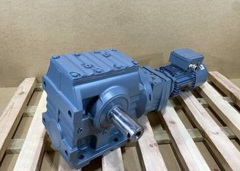 motoreduktor / przekładnia 0,75kW 2,4obr. 3fazowy HAMULEC SEW
