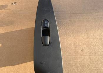 Przełącznik panel szyb prawy przód Nissan Leaf 2 – używany, sprawny