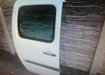 RENAULT KANGOO II KANGOO II DRZWI PRAWE BOCZNE PRZESUWNE