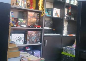 SPRZEDAM OUTLET / LOKAL HANDLOWY – GOTOWY BIZNES Z TOWAREM