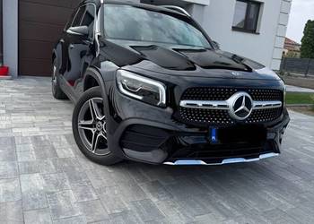 Mercedes GLB180