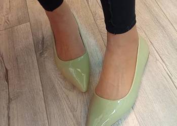 (40) Zielone oliwkowe Baleriny wieczorowe, Nowe