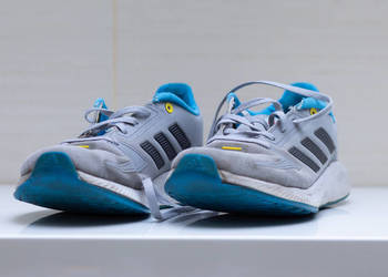 Buty Adidasa - rozm. 39