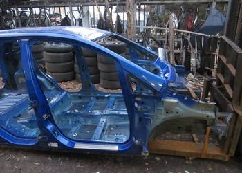 PRÓG SŁUPEK PRAWY M FORD ECOSPORT