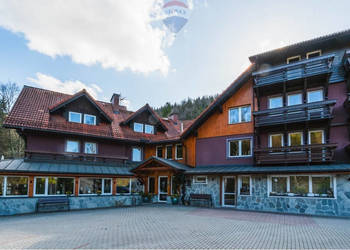Nieruchomość inwestycyjna, obiekt noclegowy 1255m²