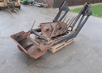 Ładowacz czołowy Chief Trima Quicke