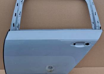 SKODA OCTAVIA III 3 KOMBI DRZWI LEWY TYŁ LEWE TYLNE 5E9833601