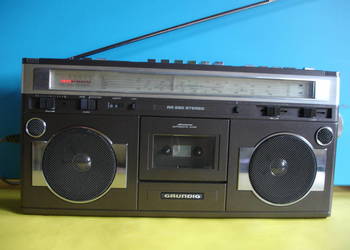 Radiomagnetofon GRUNDIG RR-650