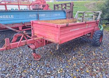 Rozrzutnik obornika Rozrzutnik pottinger stan idealny Rozrzutnik obornika Rozrzutnik pottinger stan idealny