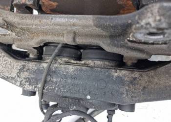 ZACISK HAMULCOWY PRZÓD LEWY AUDI A8 D3