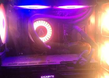 AMD Radeon 7800xt gigabyte 16 GB gddr6