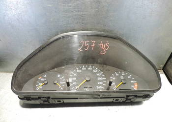 LICZNIK ZEGAR MERCEDES-BENZ W202 C180 2025404811