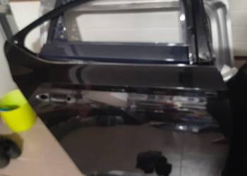 Drzwi prawy tyl prawe tylne tylnie skoda superb III 3 3v5 czarne igla