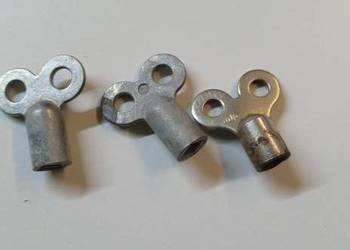 Klucze , kluczyki do zegarów