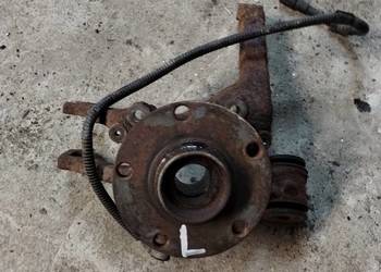 Audi A8 D2 4.2 quattro piasta zwrotnica tylna lewa z czujnikiem