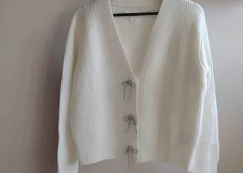 Sweter rozpinany XS do S KREMOWY