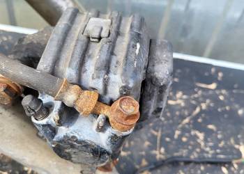 YAMAHA SR 500 ZACISK YAMAHA SR 400 SAM ZACISK