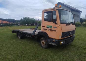 mercedes 709 D pomoc drogowa , laweta , najazd ,pojazd specjalny
