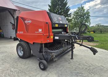 Prasa Kuhn FB 2130