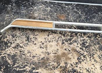 FORD MUSTANG MK2 1974 1978 LISTWA NA BŁOTNIK LAMPA OBRYSOWA RAMKA