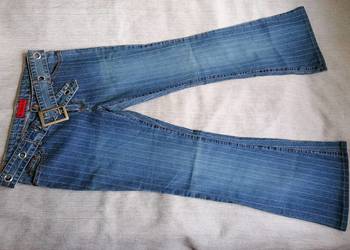 NOWE JEANSOWE SPODNIE * DONG FANG LI GENG * R.32
