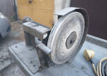 Szlifierka stołowa z silnikiem elektrycznym 220V 0,18 kV 2,5A OKAZJA!
