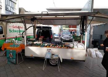 Przyczepka warzywniak handlowa sprzedażowa gastro targowa food truck