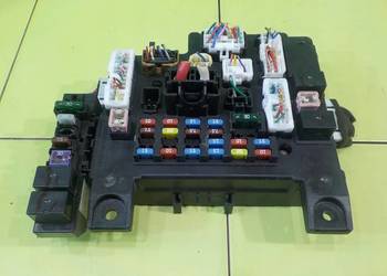 PEUGEOT 4007 2.2 HDI 10r 5D skrzynka bezpiecznikow 8637A824