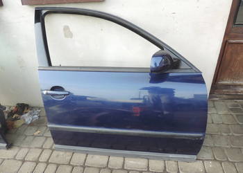 VW PASSAT B5 KOMBI DRZWI PRAWY PRZÓD LB5N