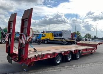 Naczepa Niskopodlogowa do maszyn