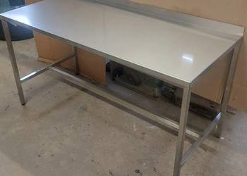 Stół ze stali nierdzewnej 1600 x 700 x 850 mm Stół ze stali nierdzewnej 1600 x 700 x 850 mm