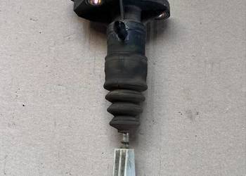 Pompka sprzęgła Passat b5 8e1721401g