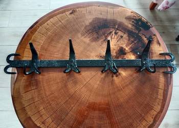 Wieszak ręcznie kuty, ozdobny, kowalstwo artystyczne, rękodzieło