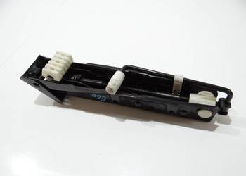 LEWAREK PODNOŚNIK SAMOCHODOWY BMW E60 6766621