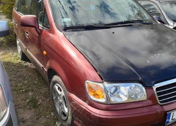 Hyundai Trajet 2.0 crdi całość części.