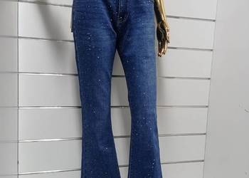Jeansy elastyczne ,dzwony ,cyrkonie rozmiar 40