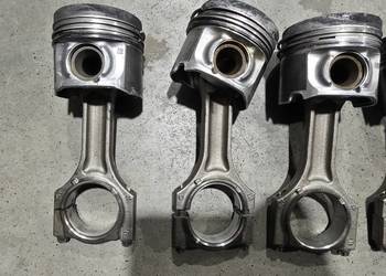 Tłok z Korbowodem Bmw 3.0 N57D30A N57D30B