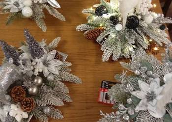 Stroiki świąteczne stroisze