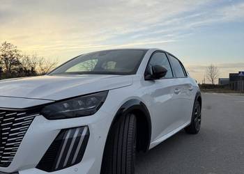 Peugeot 208 GT Hybrid