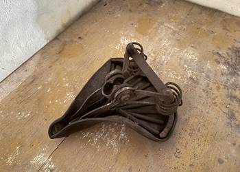 Stare siodełko rowerowe na sprężynach