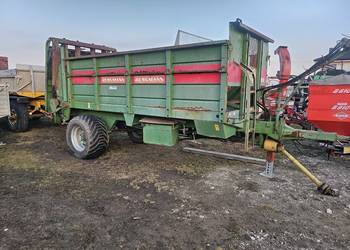 Bergmann 7 ton Rorzutnik obornika Pionowe  wały