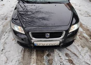 Volvo S40 2010 rok