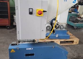 Młyn do tworzyw sztucznych, wolnoobrotowy, producent Tria, model 22-20 BL-T