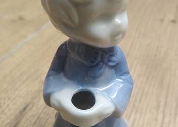 Świecznik chłopiec porcelana