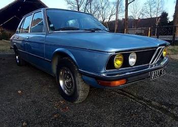 BMW 5  E12  525