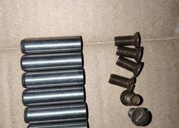 Kołki i śruby koła zamachowego Dniepr MT Ural M72 K750