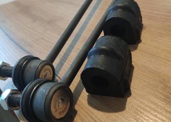 ŁĄCZNIKI STABILIZATORA + GUMY PRZÓD DO OPEL CORSA C VECTRA B 16 MM